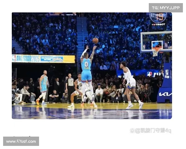 2023 NBA中国赛精彩回顾：篮球盛宴点燃上海与深圳激情对决